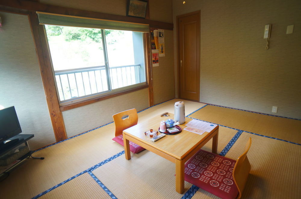 Hotel Takaosou Yufu Zewnętrze zdjęcie